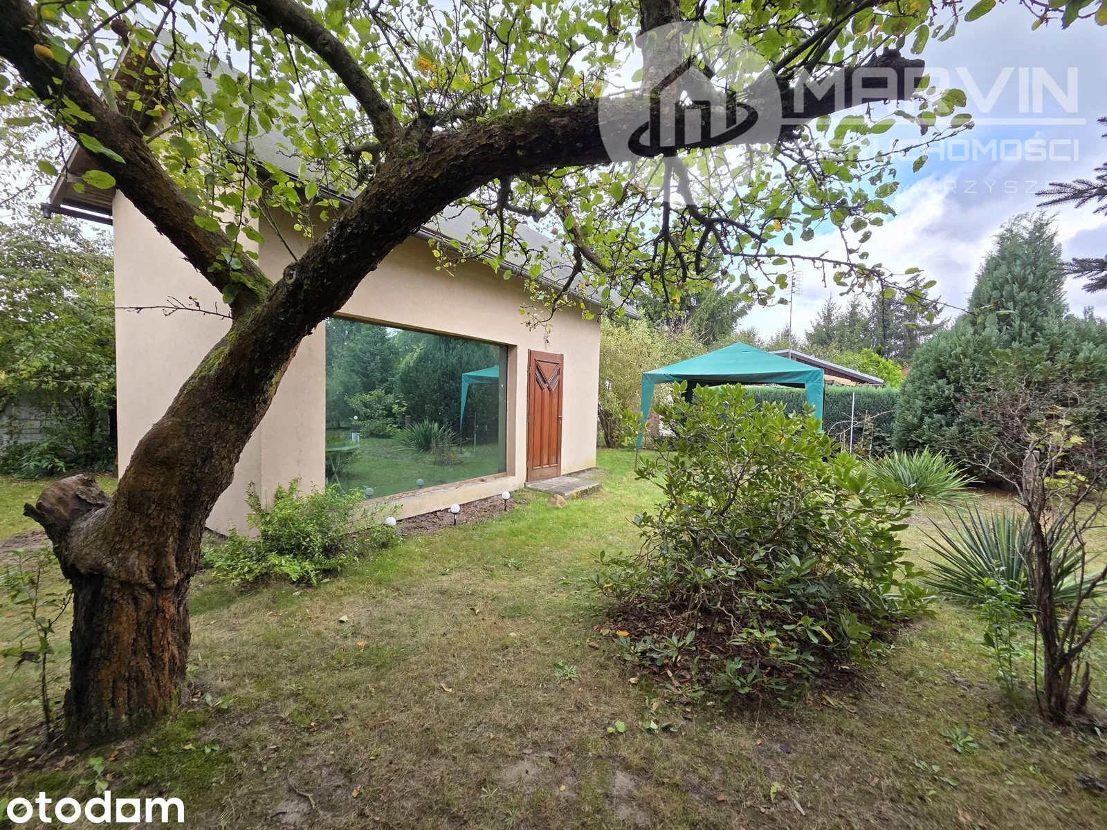 Pięknie Zagospodarowany ROD (300m2) z Domkiem (26m2/5m wys.) !!!
